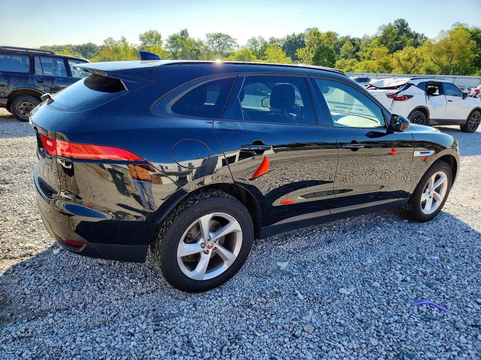2018 JAGUAR F-PACE PREMIUM 3