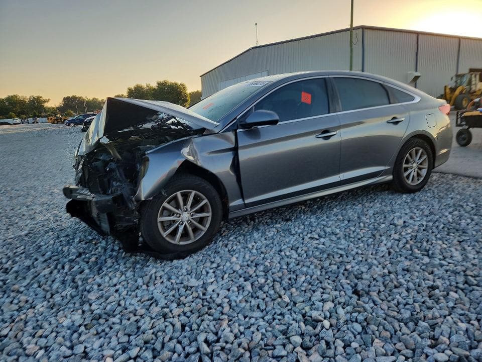 2019 HYUNDAI SONATA SE - 1