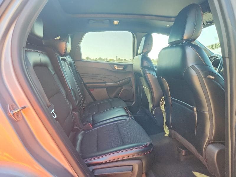2024 FORD ESCAPE ST LINE 11