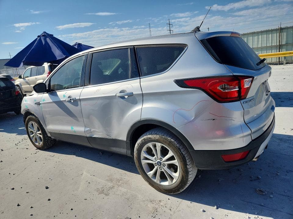 2019 FORD ESCAPE SE 2
