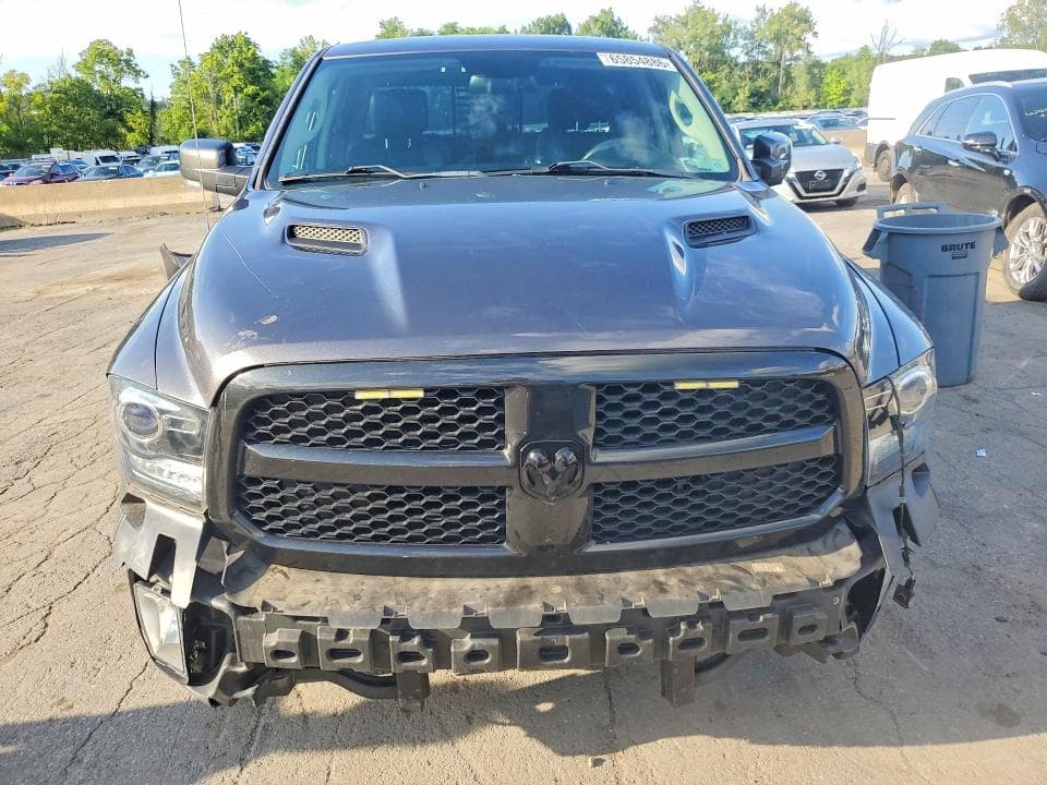 2017 RAM 1500 SPORT 5