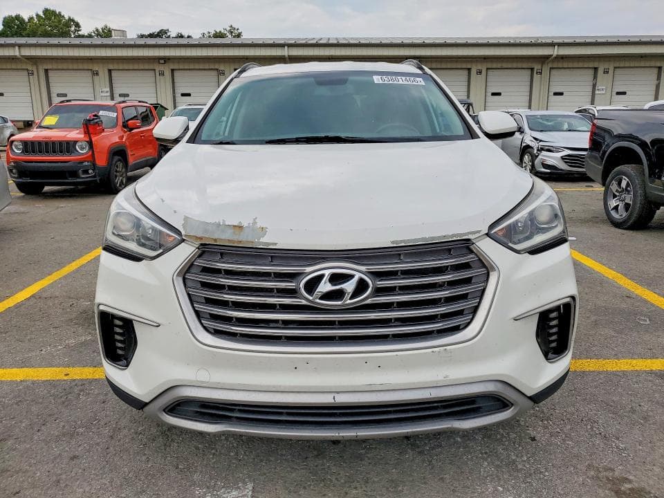 2017 HYUNDAI SANTA FE SE 5