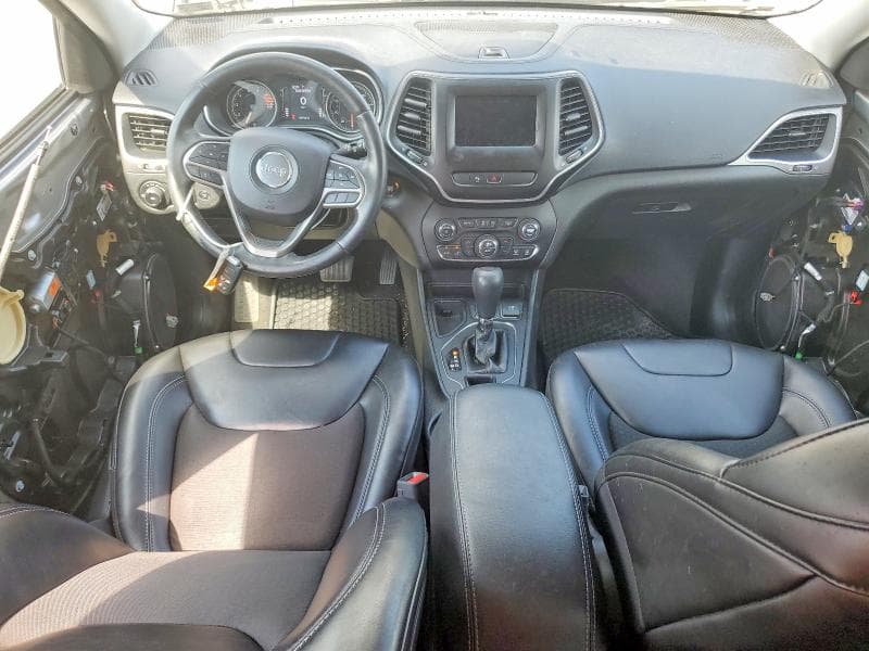 2019 JEEP CHEROKEE LATITUDE PLUS 8