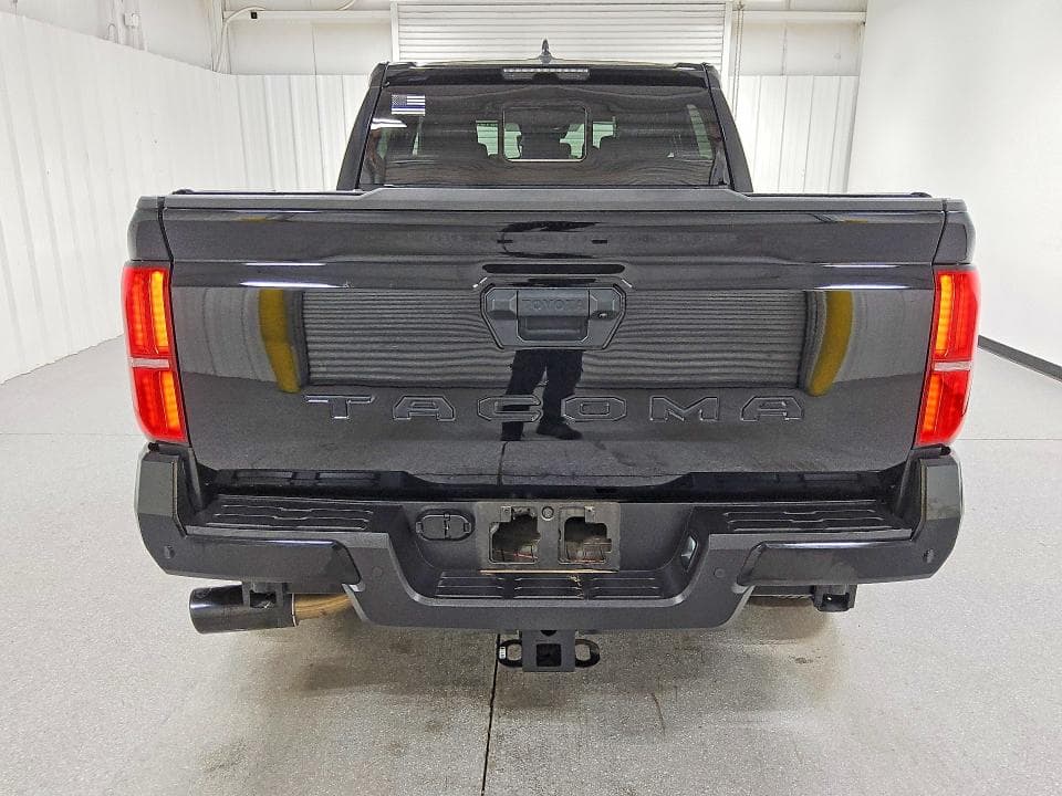 2025 TOYOTA TACOMA TRD SPORT 6