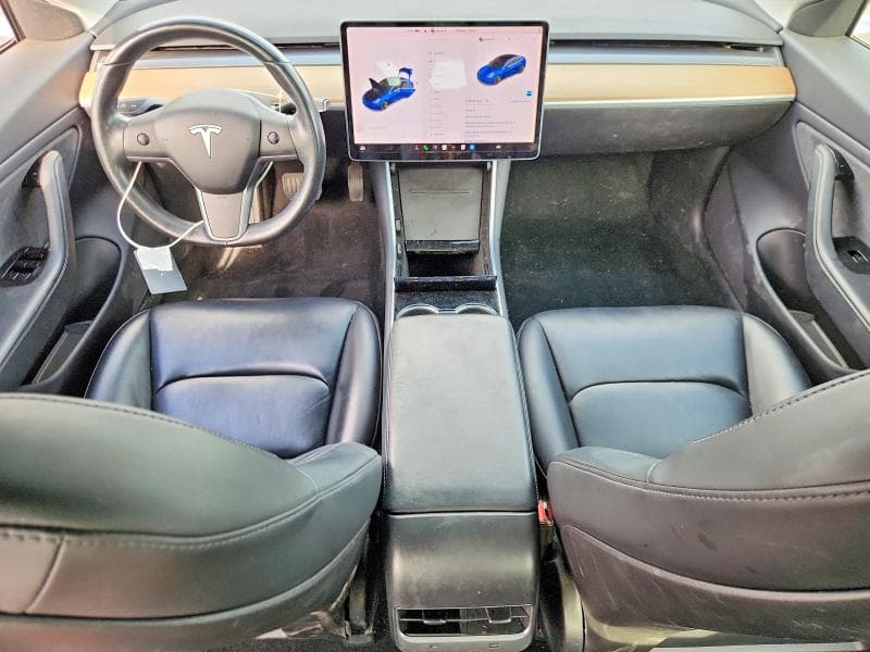 2019 TESLA MODEL 3 8