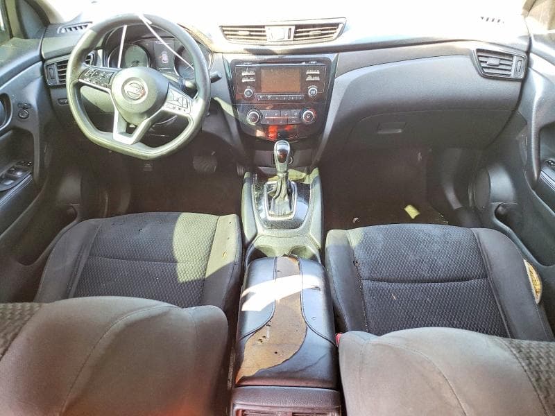 2017 NISSAN ROGUE SPORT S 8