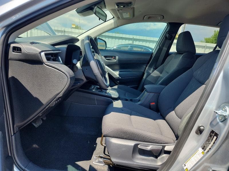 2026 TOYOTA COROLLA CROSS LE 7
