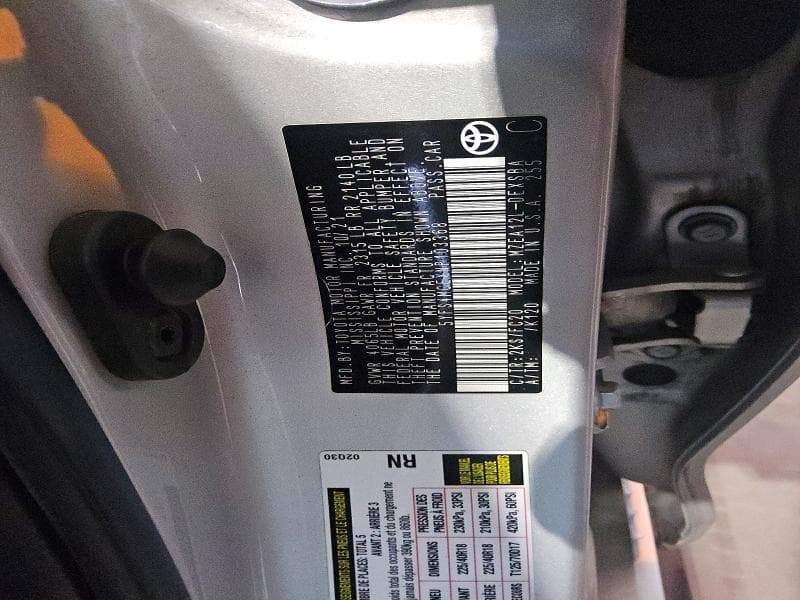 2022 TOYOTA COROLLA SE 12
