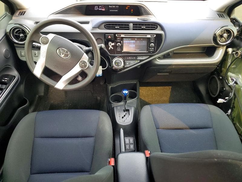 2017 TOYOTA PRIUS C TWO 8