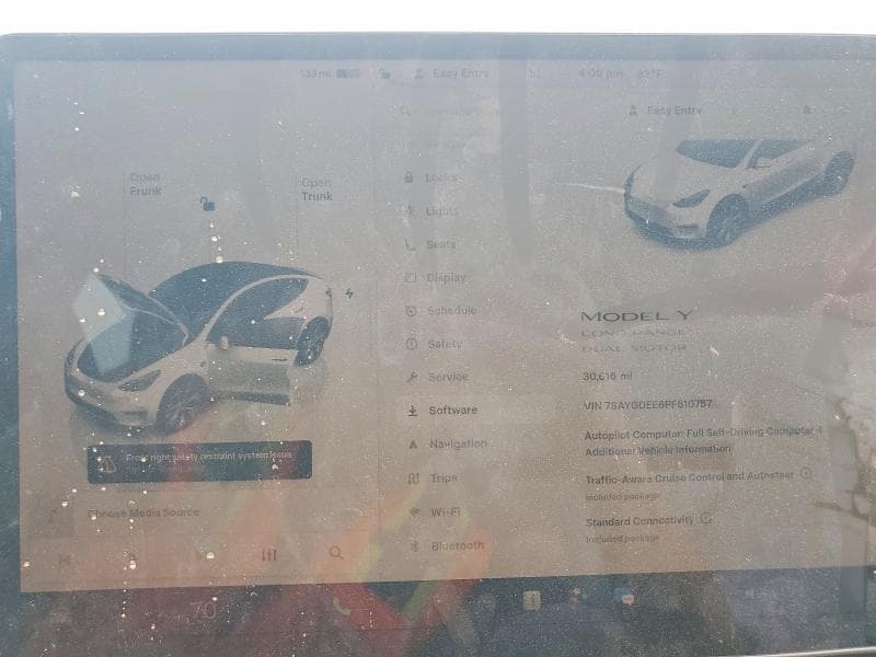 2023 TESLA MODEL Y 9