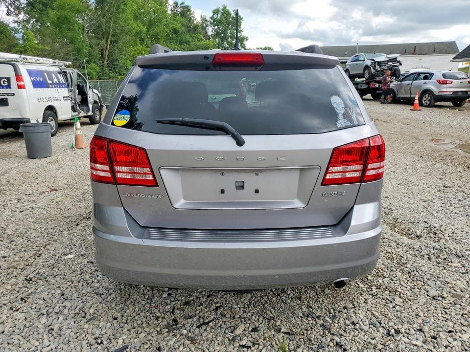 2018 DODGE JOURNEY SE 6