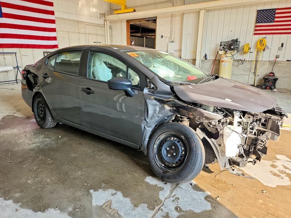 2025 NISSAN VERSA S 4