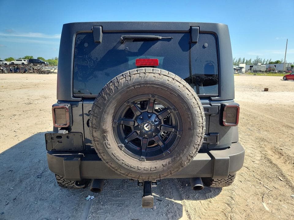 2017 JEEP WRANGLER UNLIMITED SPORT 6