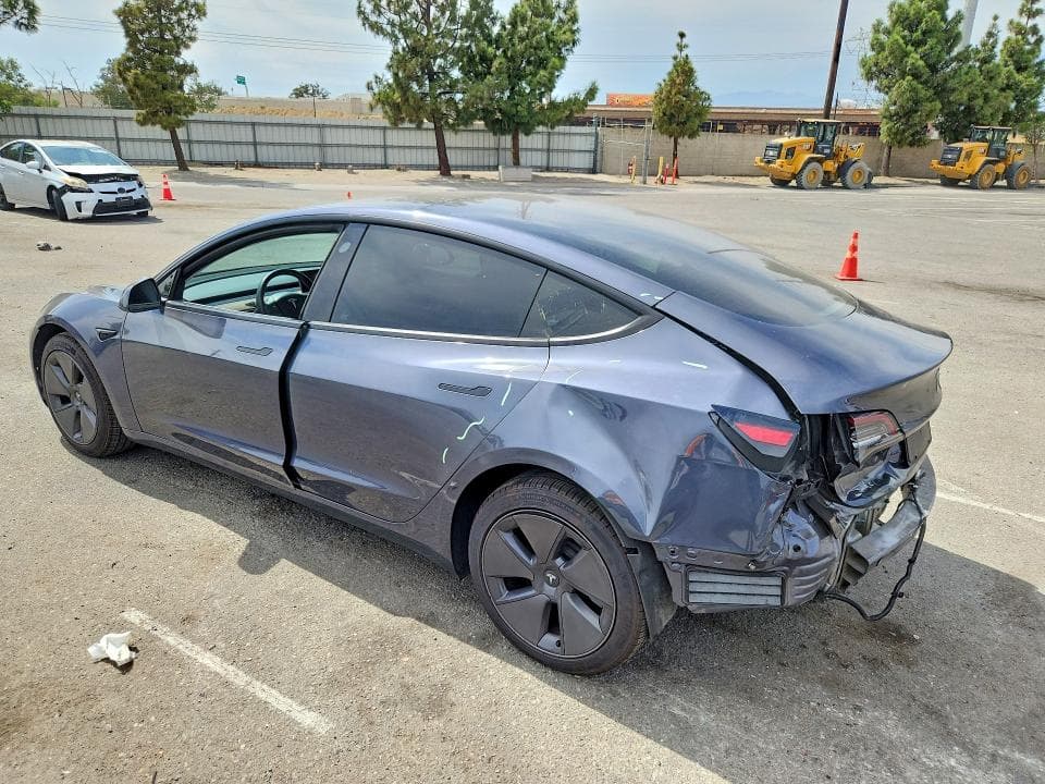 2023 TESLA MODEL 3 2