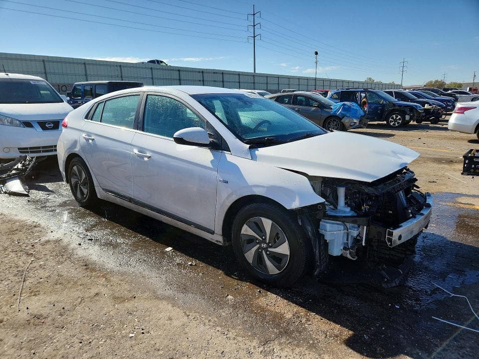 2019 HYUNDAI IONIQ SEL 4
