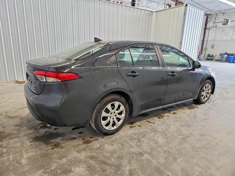 2026 TOYOTA COROLLA LE 3