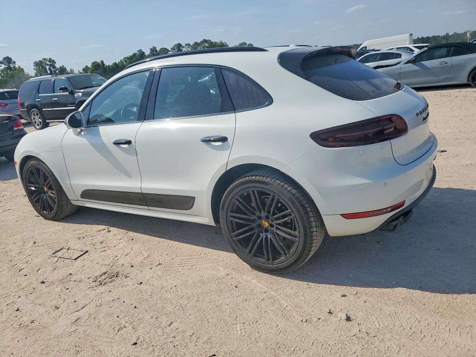 2017 PORSCHE MACAN GTS 2