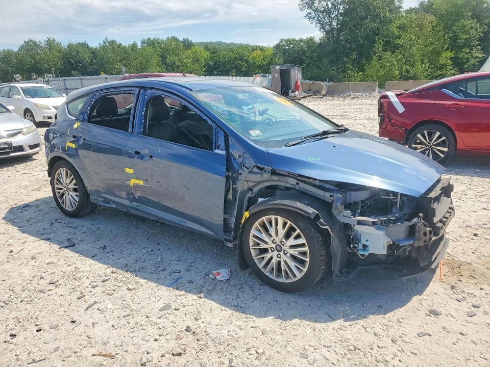 2018 FORD FOCUS TITANIUM 4