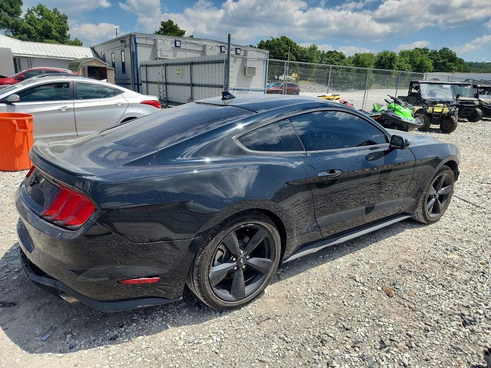 2022 FORD MUSTANG 3