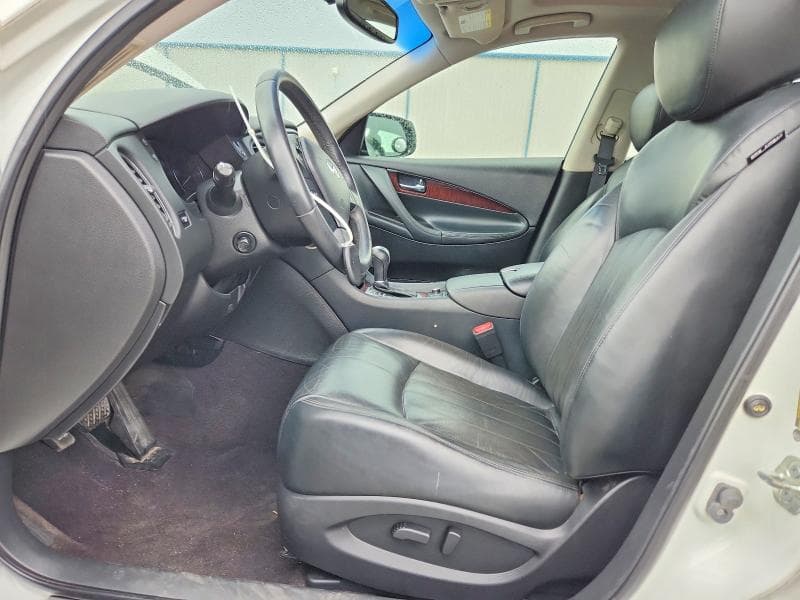 2017 INFINITI QX50 BASE 7