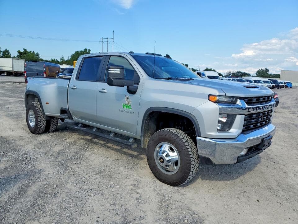 2023 CHEVROLET SILVERADO K3500 LT 4
