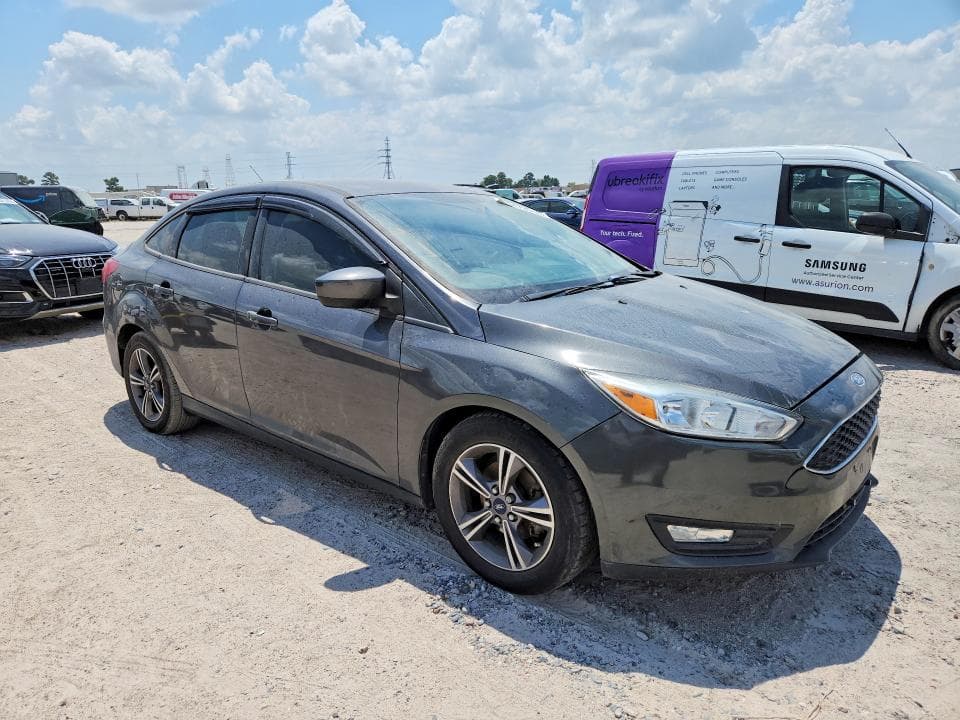 2018 FORD FOCUS SE 4