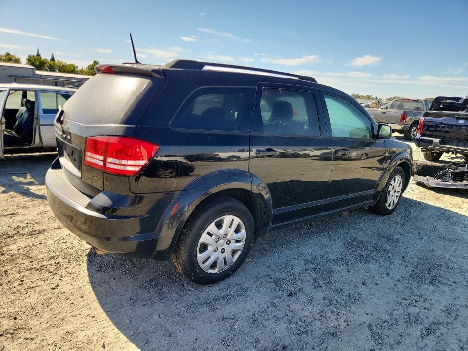 2019 DODGE JOURNEY SE 3