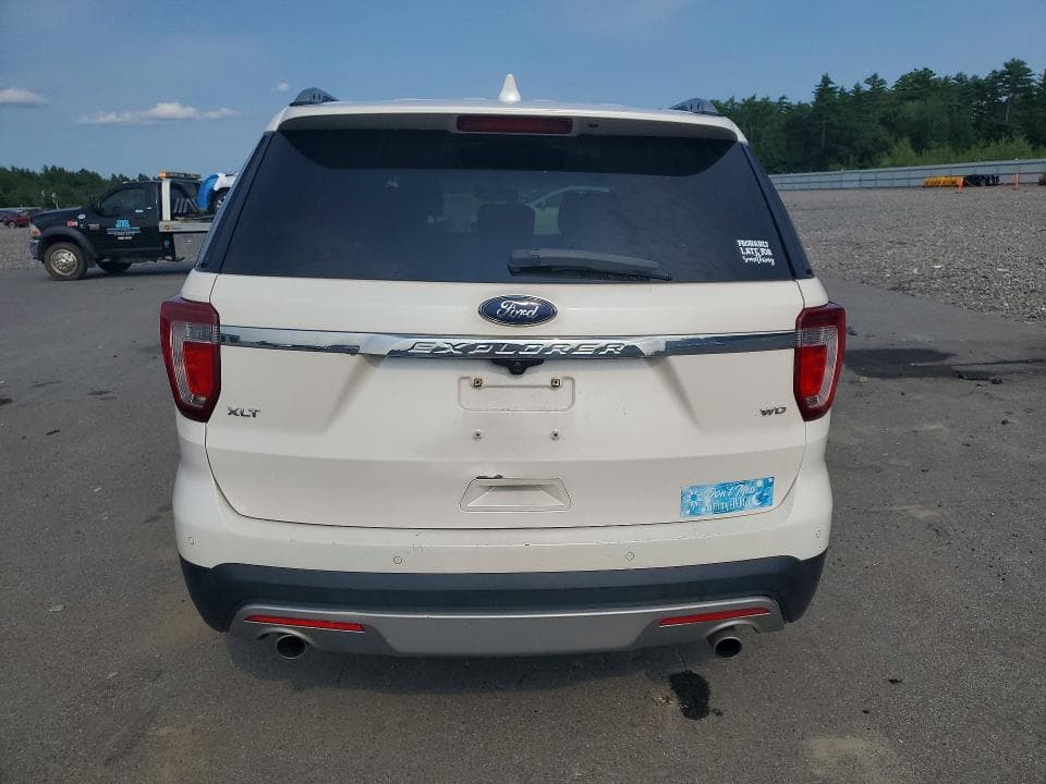 2017 FORD EXPLORER XLT 6