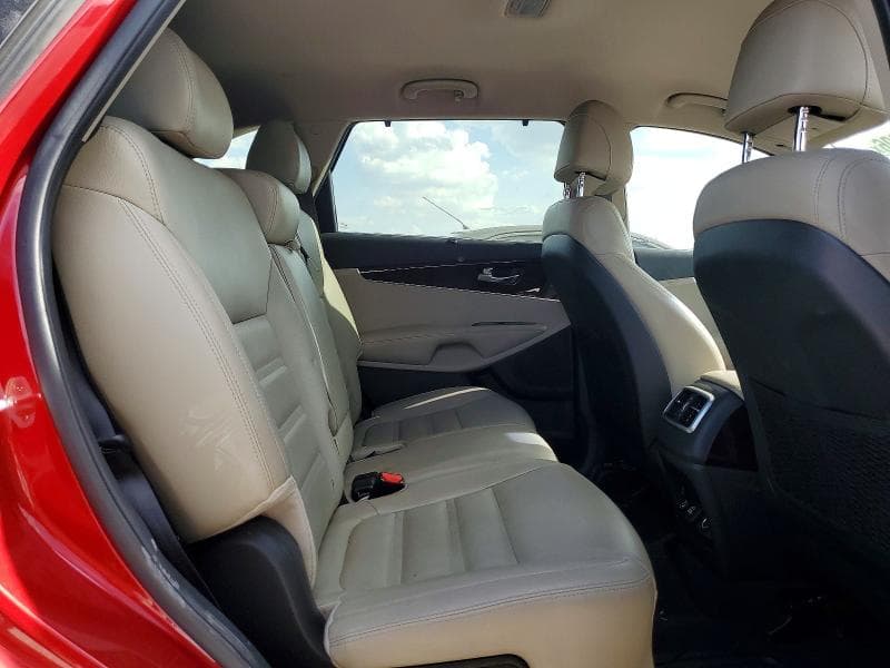 2017 KIA SORENTO EX 11