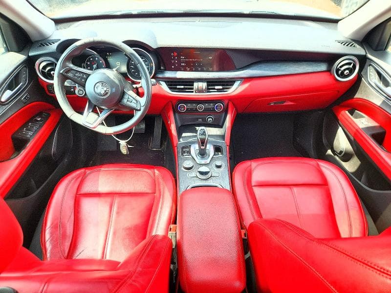 2020 ALFA ROMEO STELVIO 8