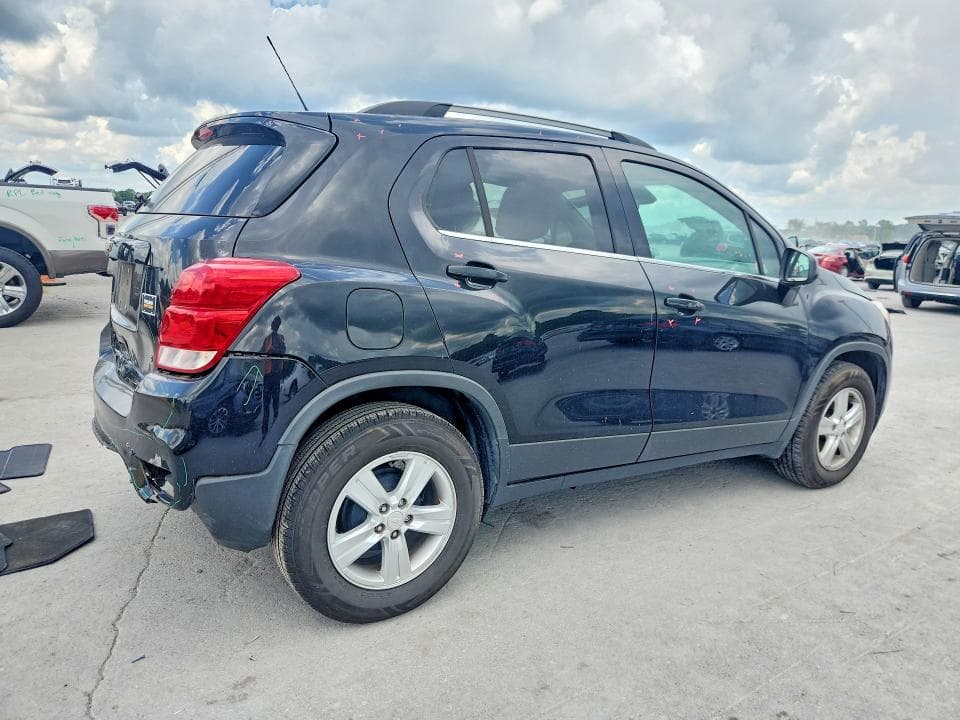 2019 CHEVROLET TRAX 1LT 3