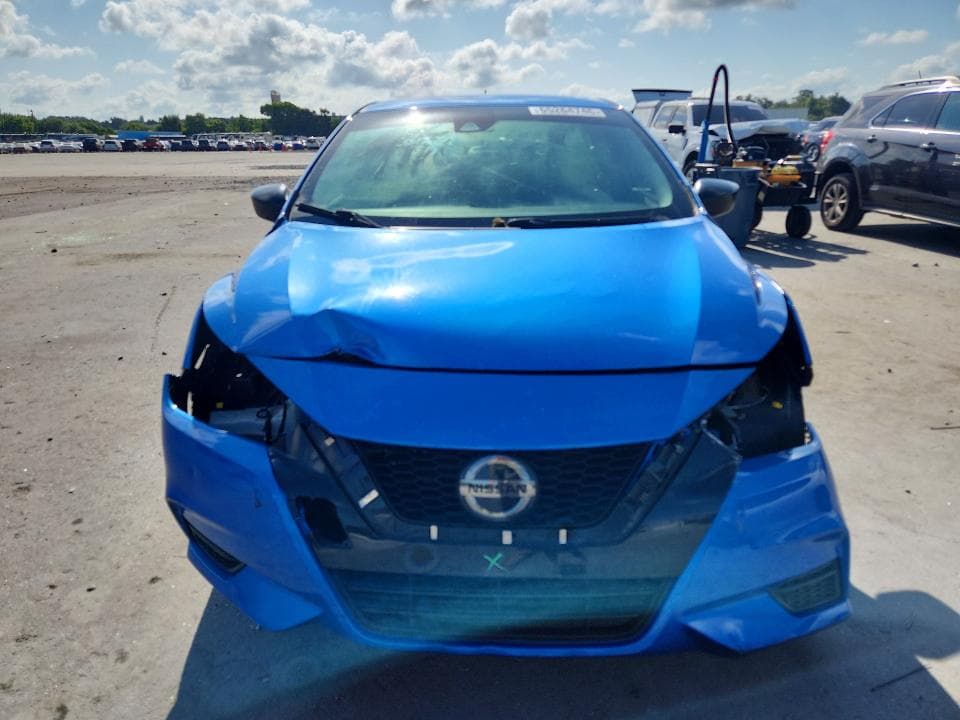 2020 NISSAN VERSA S 5
