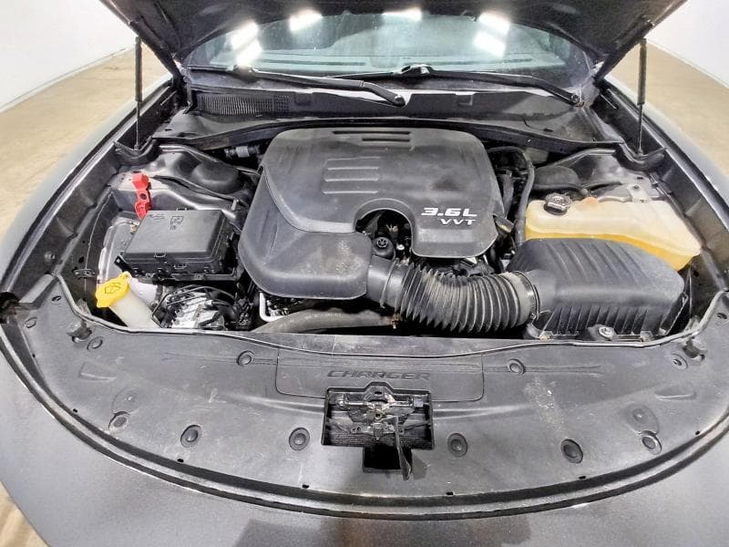 2017 DODGE CHARGER SE 11