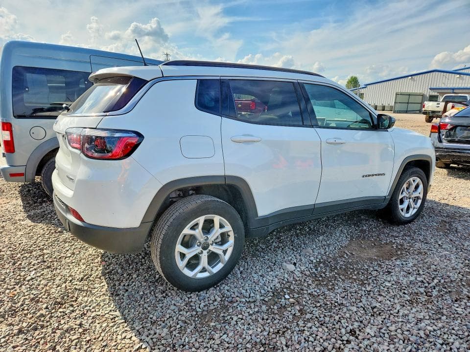 2025 JEEP COMPASS LATITUDE 3