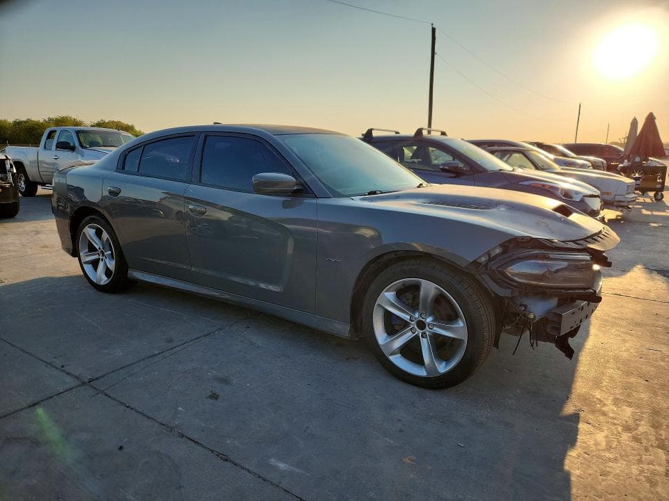 2019 DODGE CHARGER R/T 4