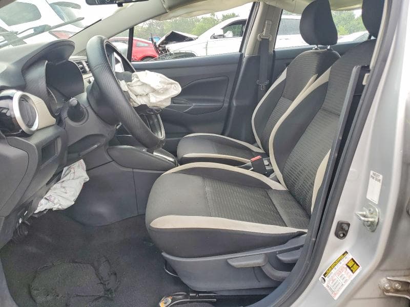 2020 NISSAN VERSA SV 7