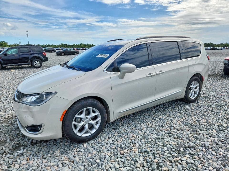 2017 CHRYSLER PACIFICA TOURING L - 1
