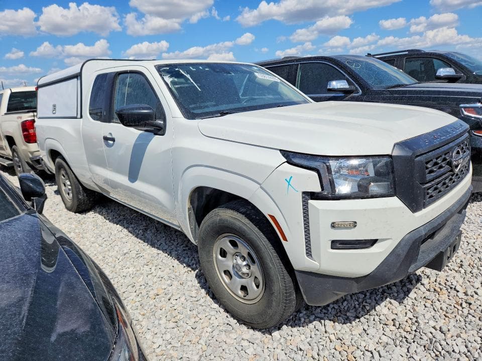 2022 NISSAN FRONTIER S 4