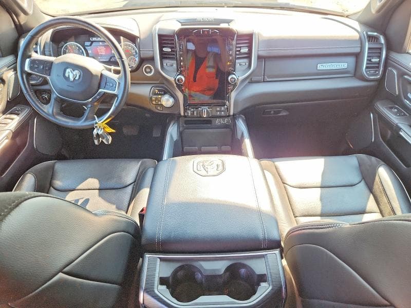2024 RAM 1500 LARAMIE 8