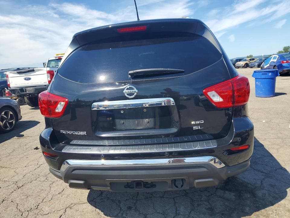 2017 NISSAN PATHFINDER SL 6