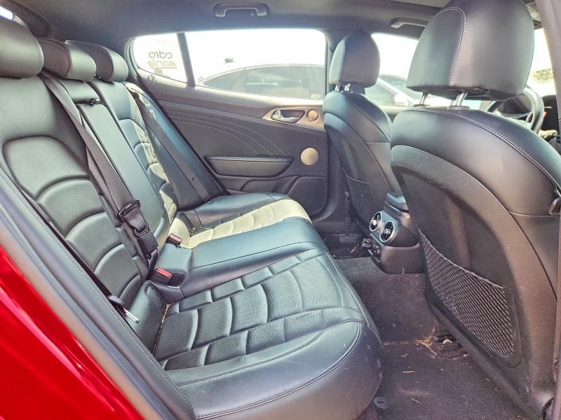 2022 KIA STINGER GT2 10
