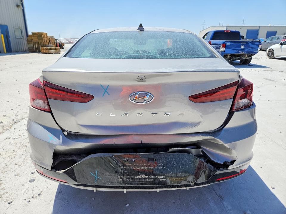 2020 HYUNDAI ELANTRA SEL 6