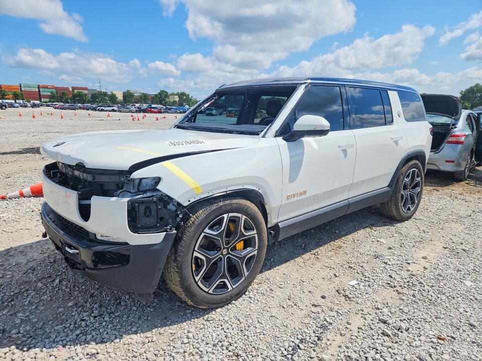 2022 RIVIAN R1S LAUNCH EDITION - 1