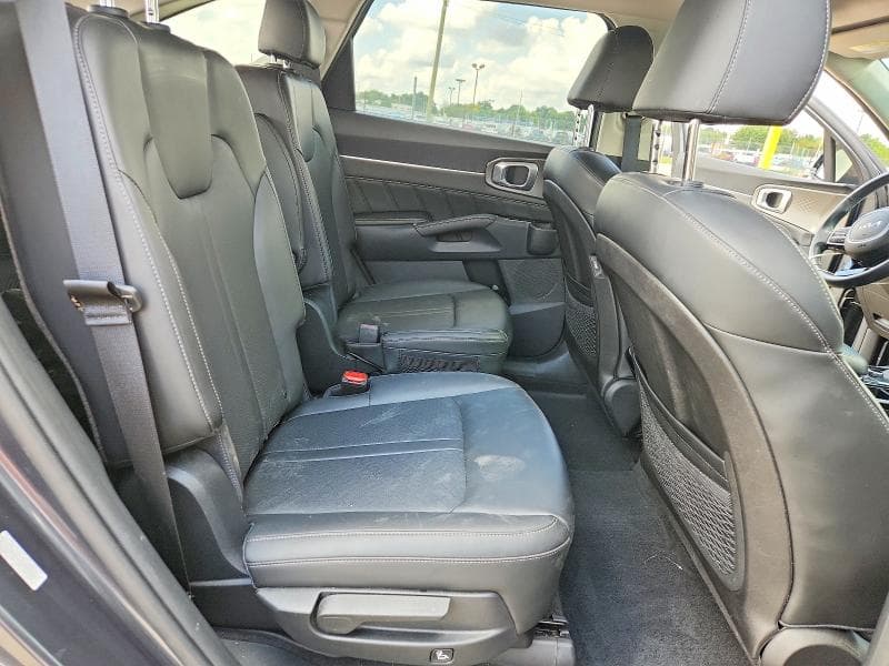 2023 KIA SORENTO SX 11