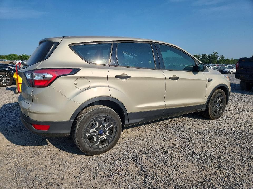 2017 FORD ESCAPE S 3