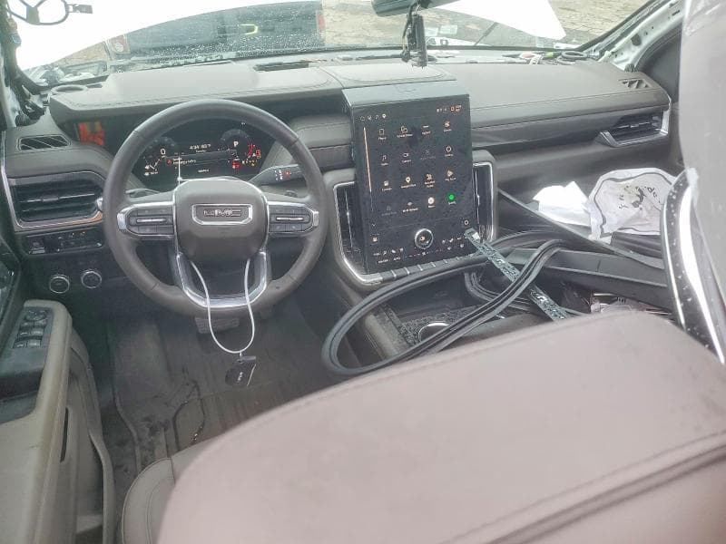 2025 GMC YUKON ELEVATION 8
