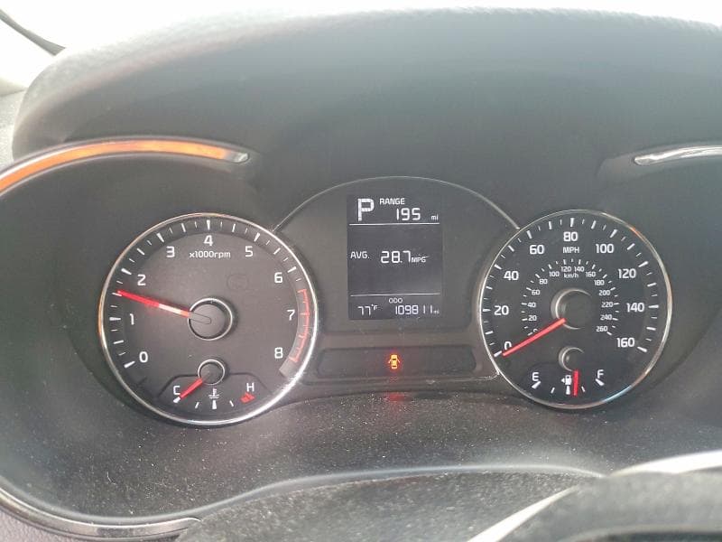 2017 KIA FORTE LX 9