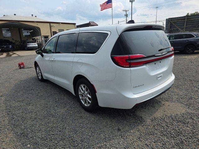 2025 CHRYSLER PACIFICA SELECT 2