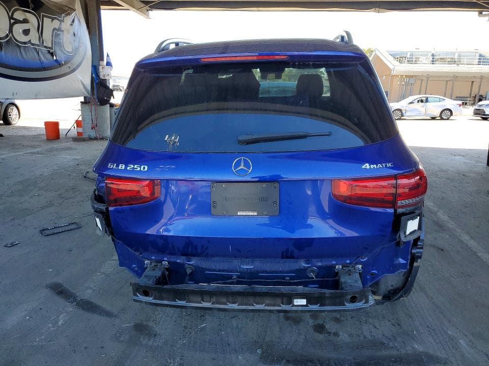 2020 MERCEDES-BENZ GLB 250 4MATIC 6