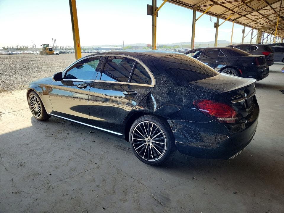 2019 MERCEDES-BENZ C 300 2